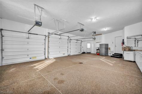 8709 Deer Creek Drive Broadview Heights OH 44147
