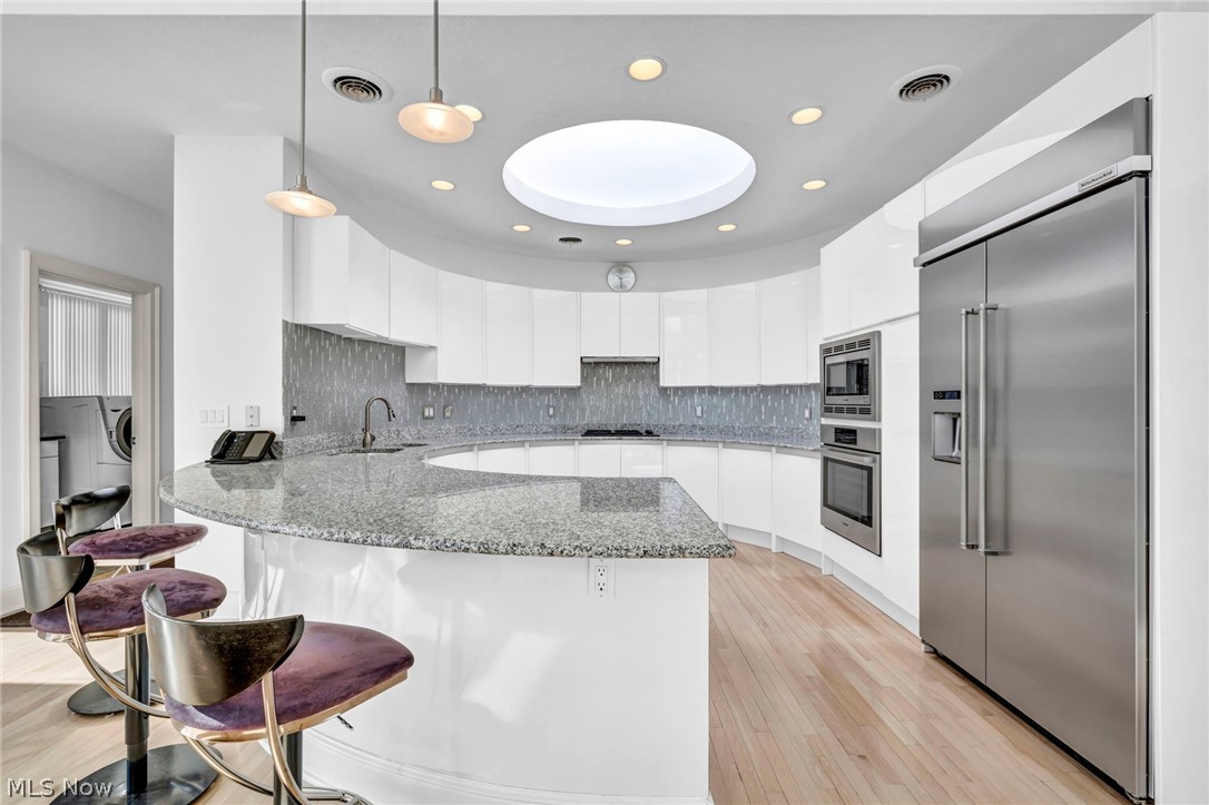8709 Deer Creek Drive Broadview Heights OH 44147
