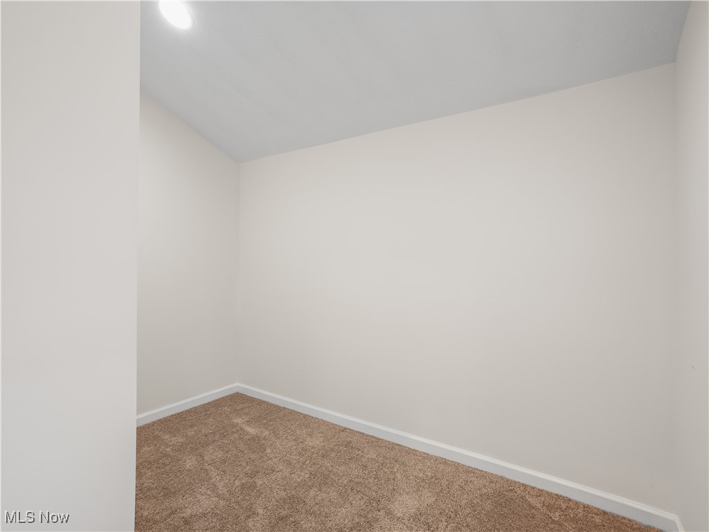 15745 Auburn Road Newbury OH 44065