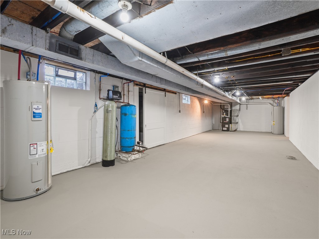 15745 Auburn Road Newbury OH 44065