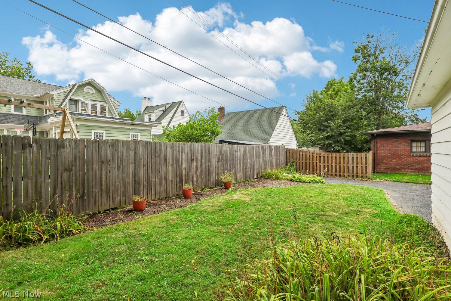 489 Mineola Avenue Akron OH 44320