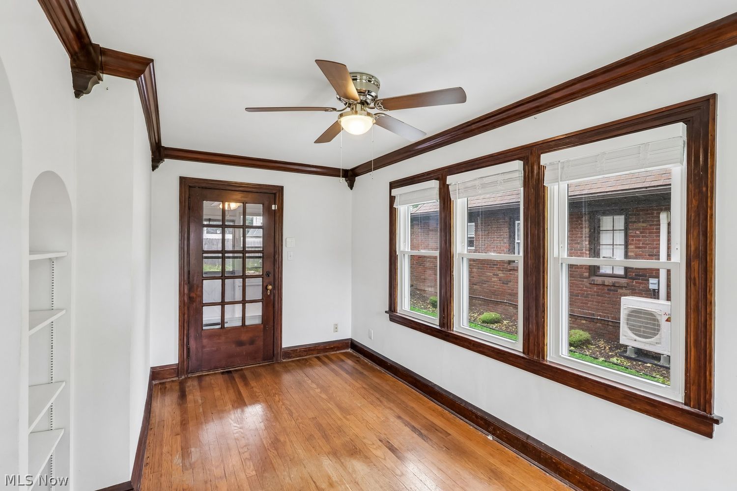 489 Mineola Avenue Akron OH 44320