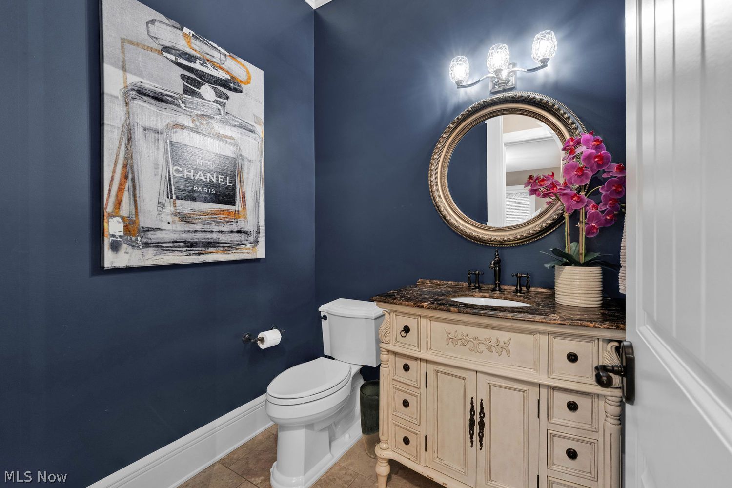 2366 Fox Run Westlake OH 44145