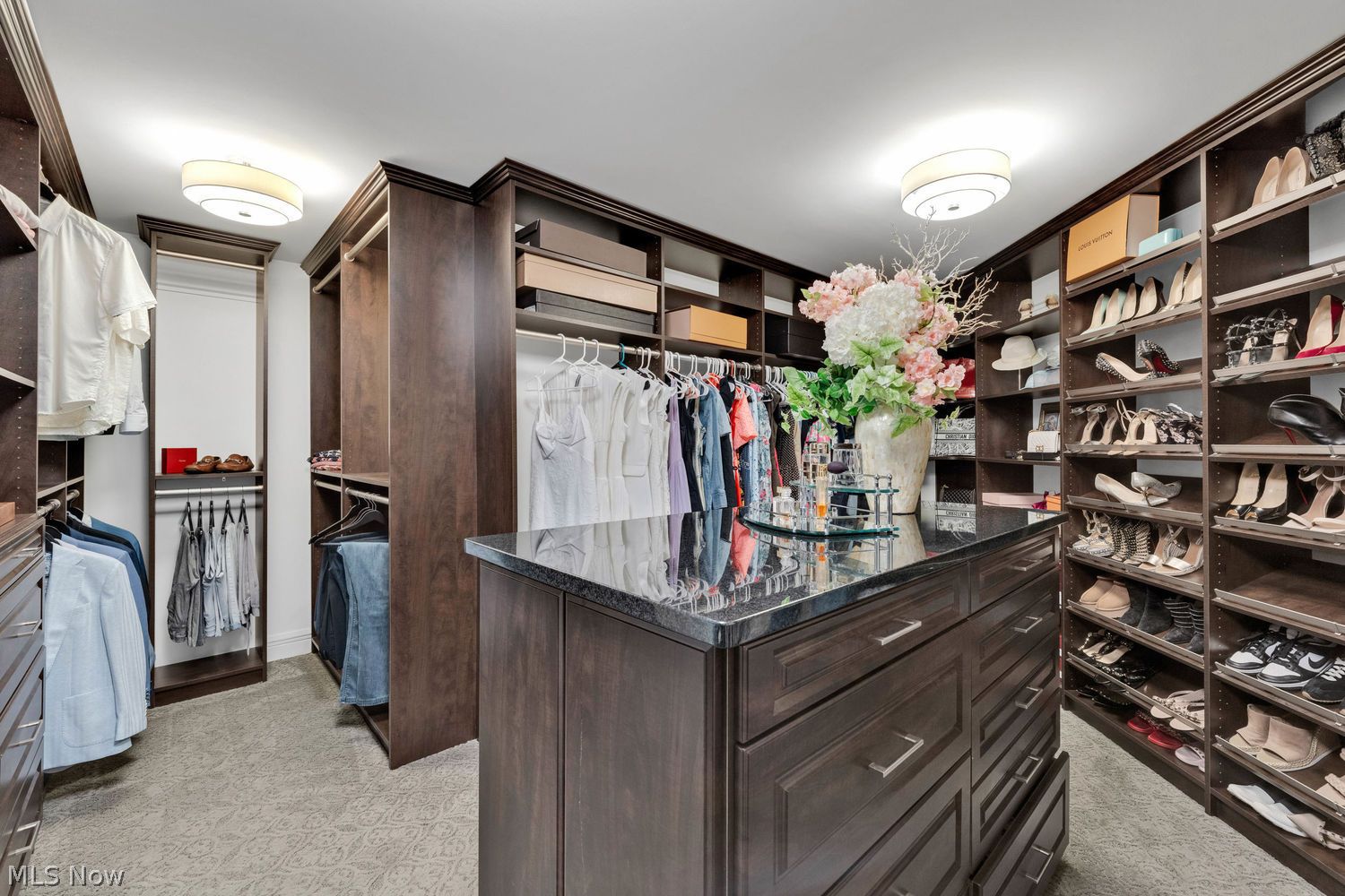 2366 Fox Run Westlake OH 44145