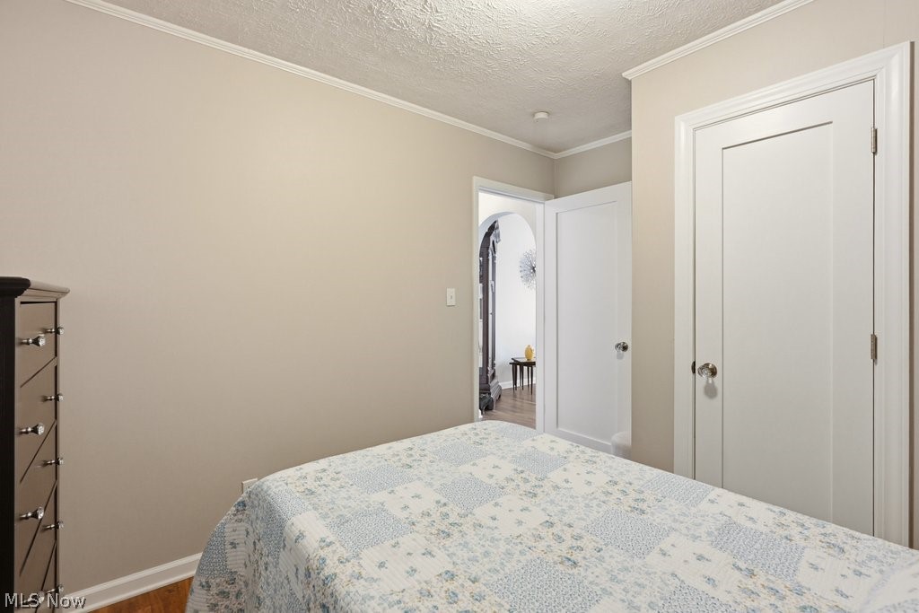 1976 Stabler Road Akron OH 44313