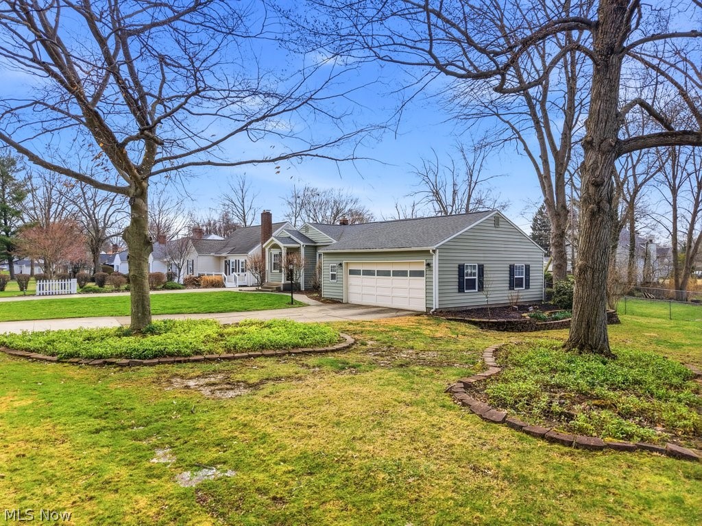 1976 Stabler Road Akron OH 44313