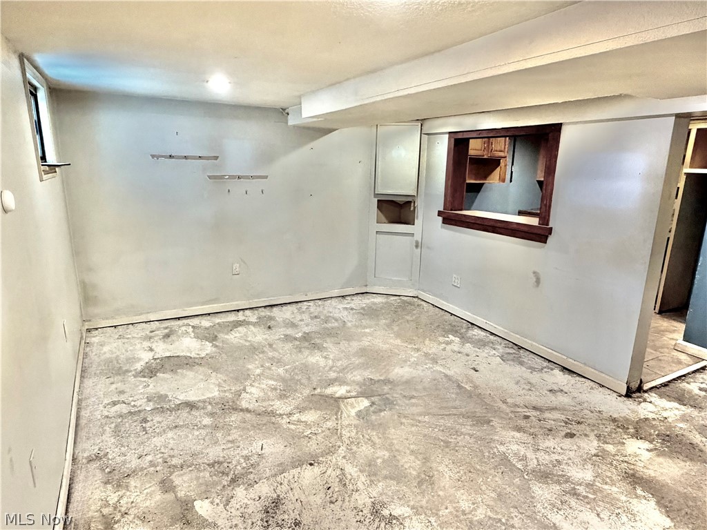 2618 Adams Street Lakemore OH 44250