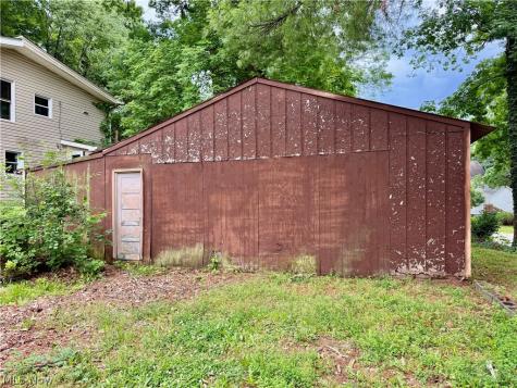 2618 Adams Street Lakemore OH 44250
