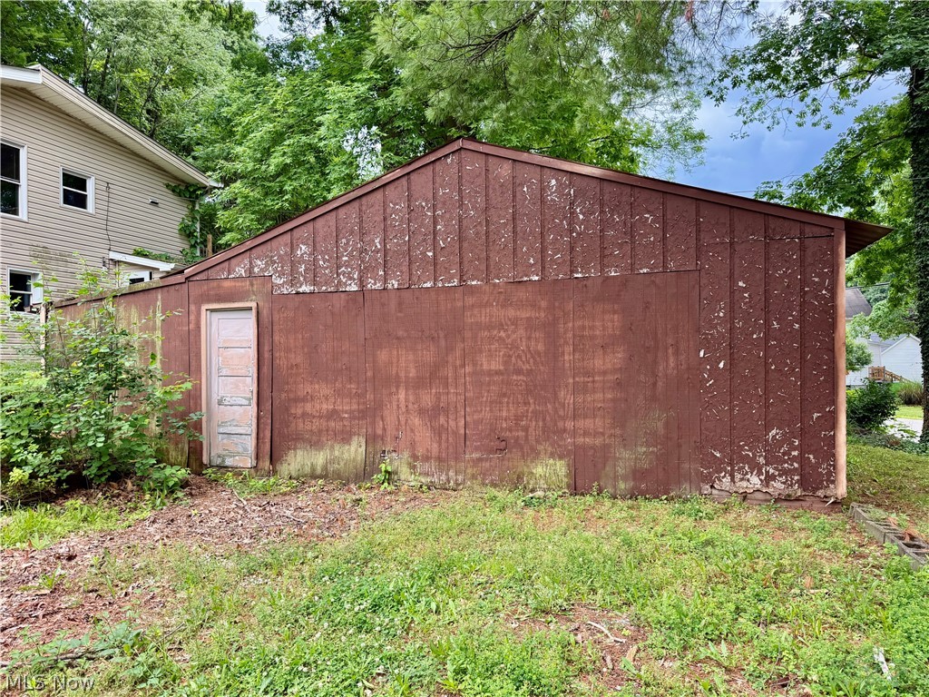 2618 Adams Street Lakemore OH 44250