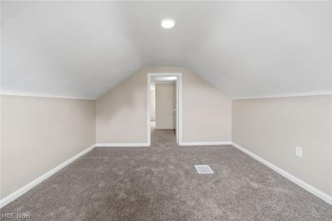 13840 Sacramento Avenue Cleveland OH 44111