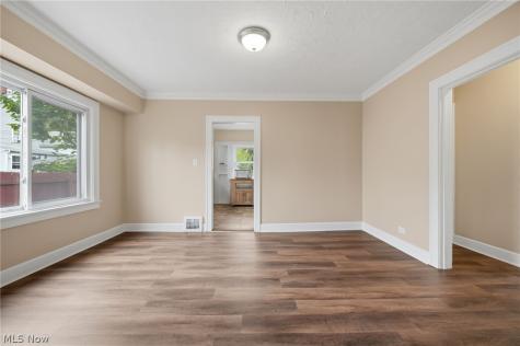 13840 Sacramento Avenue Cleveland OH 44111