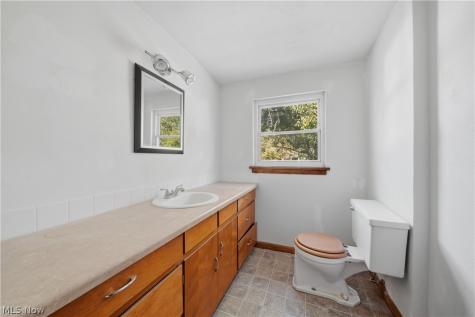 6499 Navarre Road SW Navarre OH 44662
