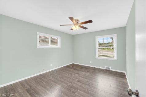 4799 N Sedgewick Road Lyndhurst OH 44124