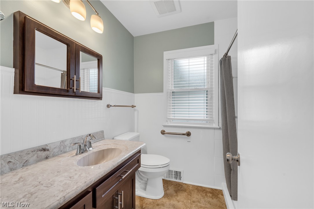 4799 N Sedgewick Road Lyndhurst OH 44124