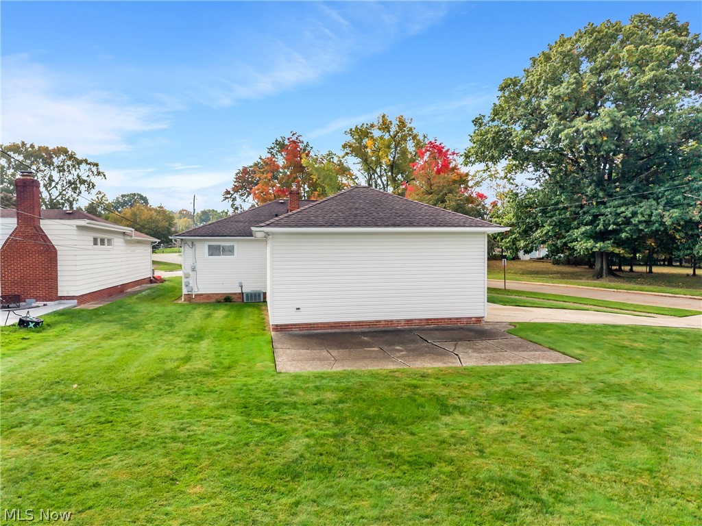 4799 N Sedgewick Road Lyndhurst OH 44124