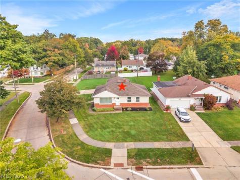 4799 N Sedgewick Road Lyndhurst OH 44124