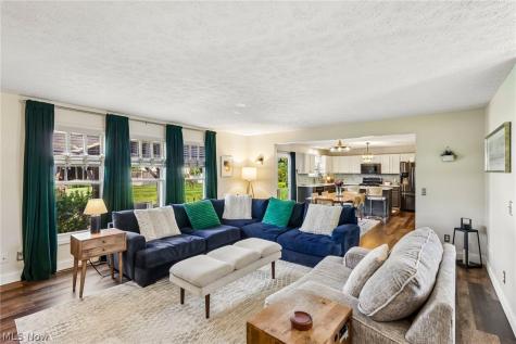 1704 W Ash Drive Avon OH 44011