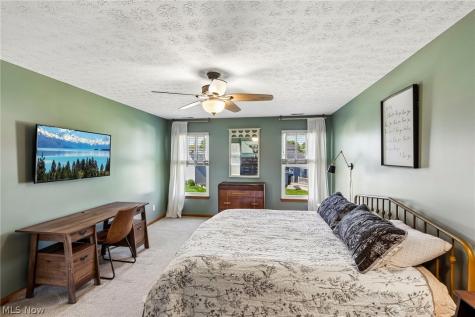 1704 W Ash Drive Avon OH 44011