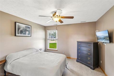 1704 W Ash Drive Avon OH 44011