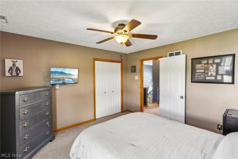 1704 W Ash Drive Avon OH 44011