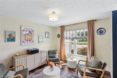 1704 W Ash Drive Avon OH 44011