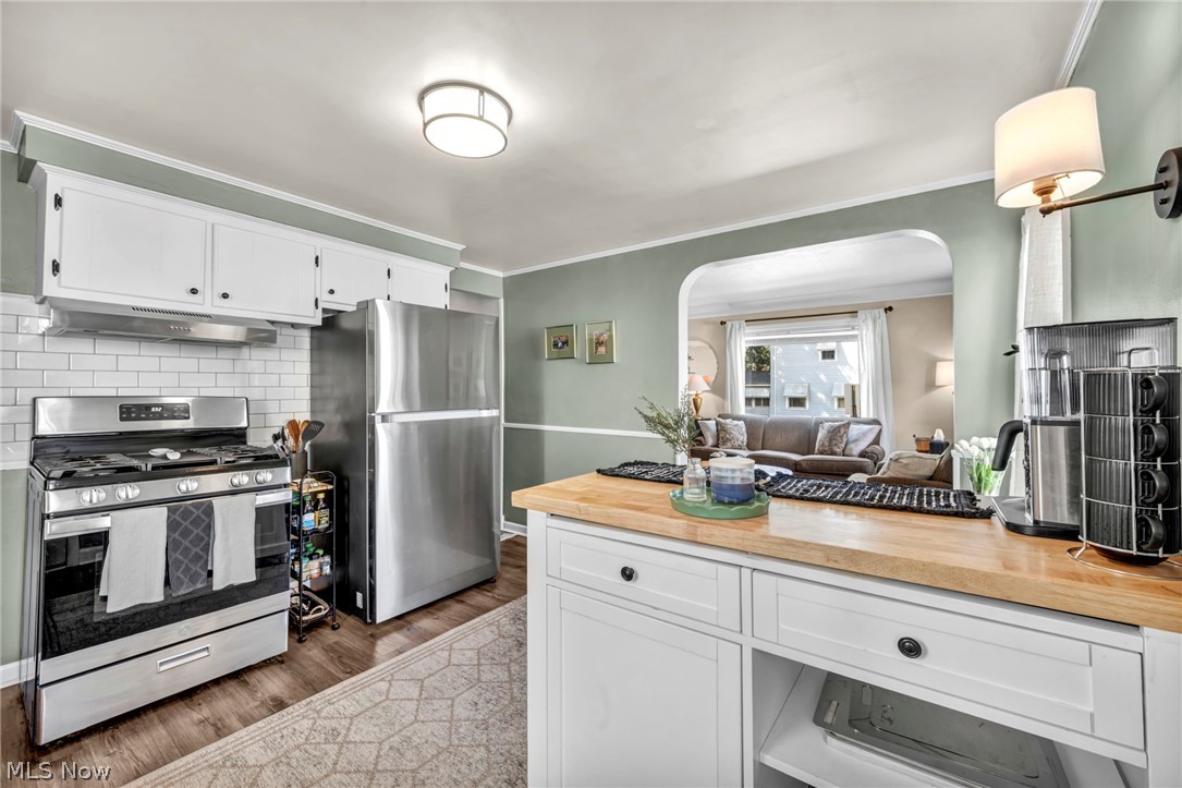 3945 W 210th Street Fairview Park OH 44126