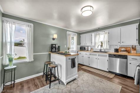 3945 W 210th Street Fairview Park OH 44126