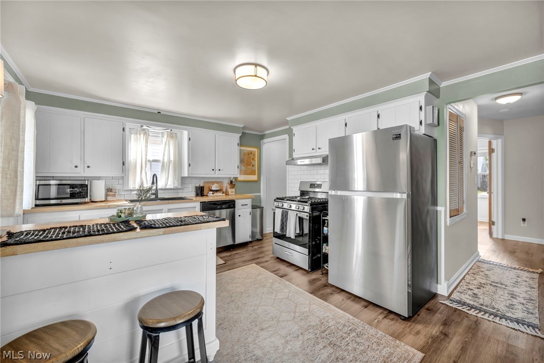 3945 W 210th Street Fairview Park OH 44126