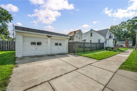 3945 W 210th Street Fairview Park OH 44126