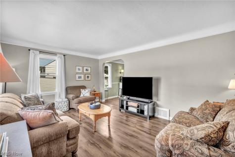 3945 W 210th Street Fairview Park OH 44126