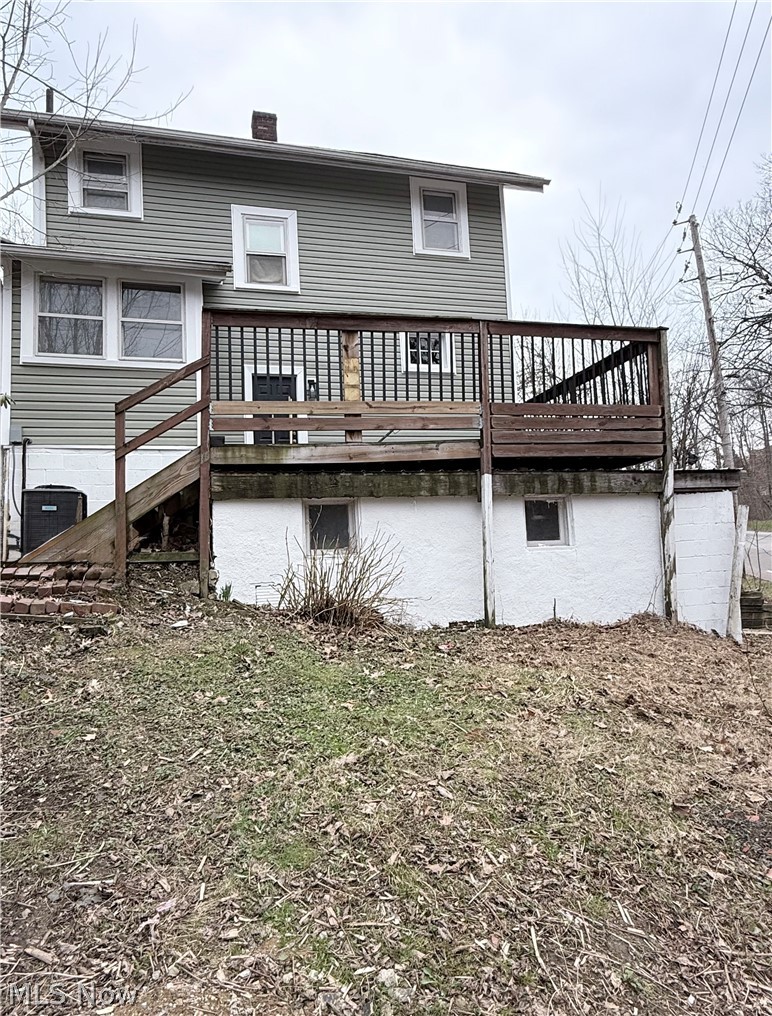 569 Barwell Street Akron OH 44303