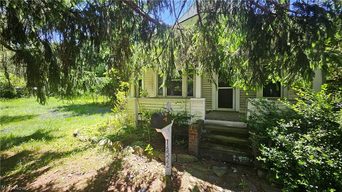 14522 Granger Road Maple Heights OH 44137