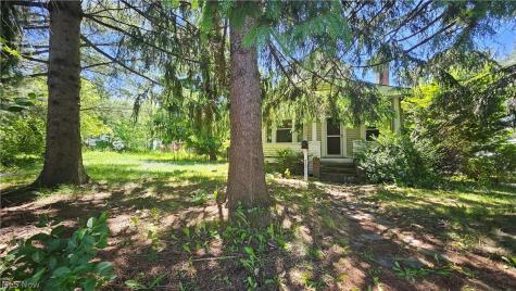 14522 Granger Road Maple Heights OH 44137