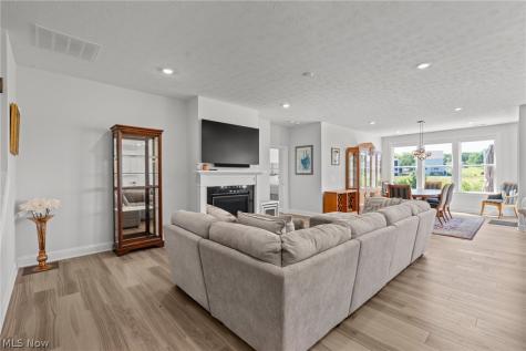 8259 Brookview Lane Mentor OH 44060