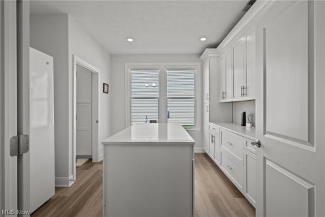 8259 Brookview Lane Mentor OH 44060