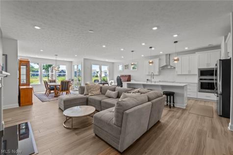 8259 Brookview Lane Mentor OH 44060