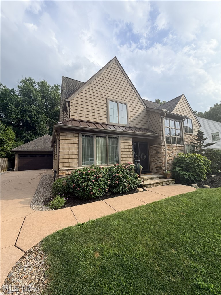 21669 Kenwood Avenue Rocky River OH 44116