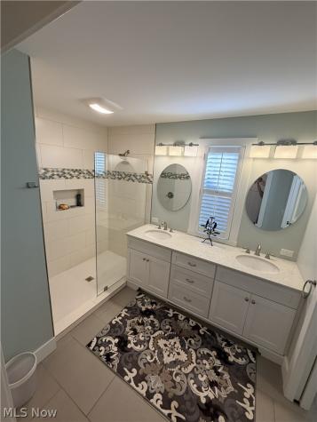 21669 Kenwood Avenue Rocky River OH 44116