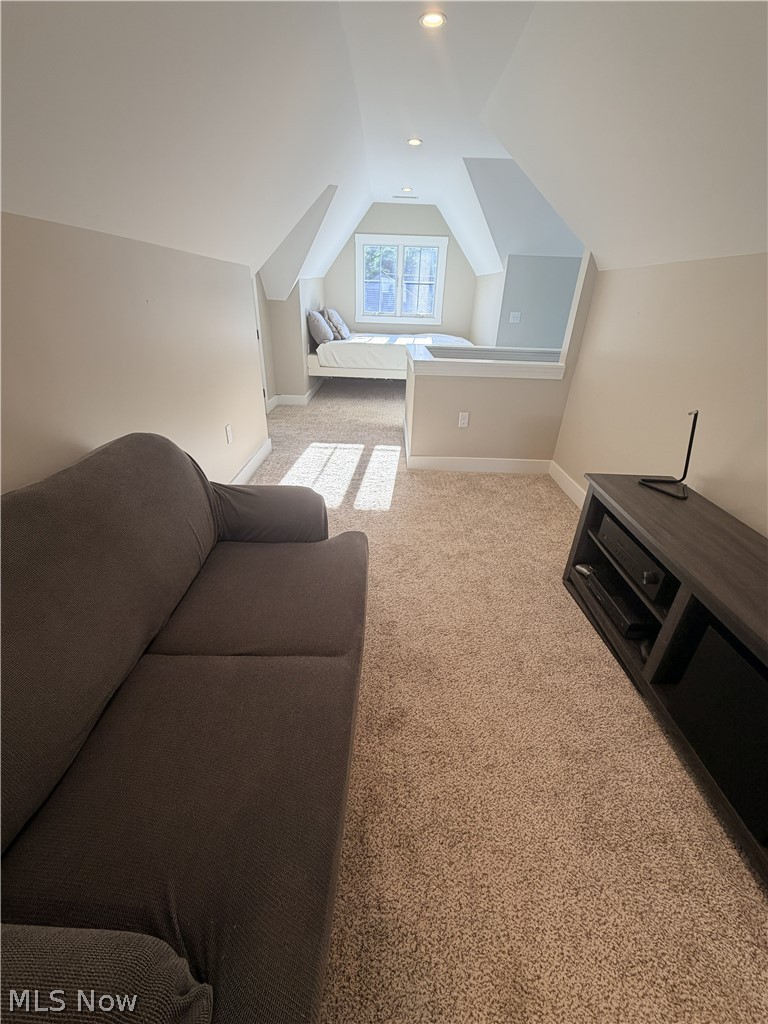 21669 Kenwood Avenue Rocky River OH 44116