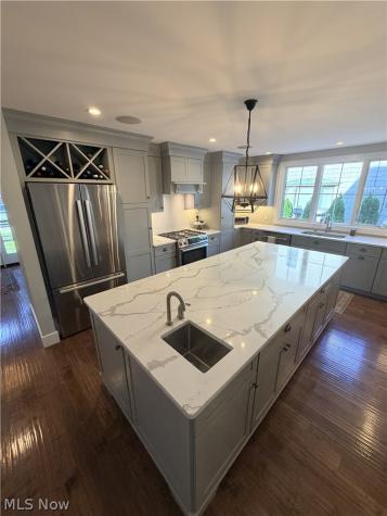 21669 Kenwood Avenue Rocky River OH 44116
