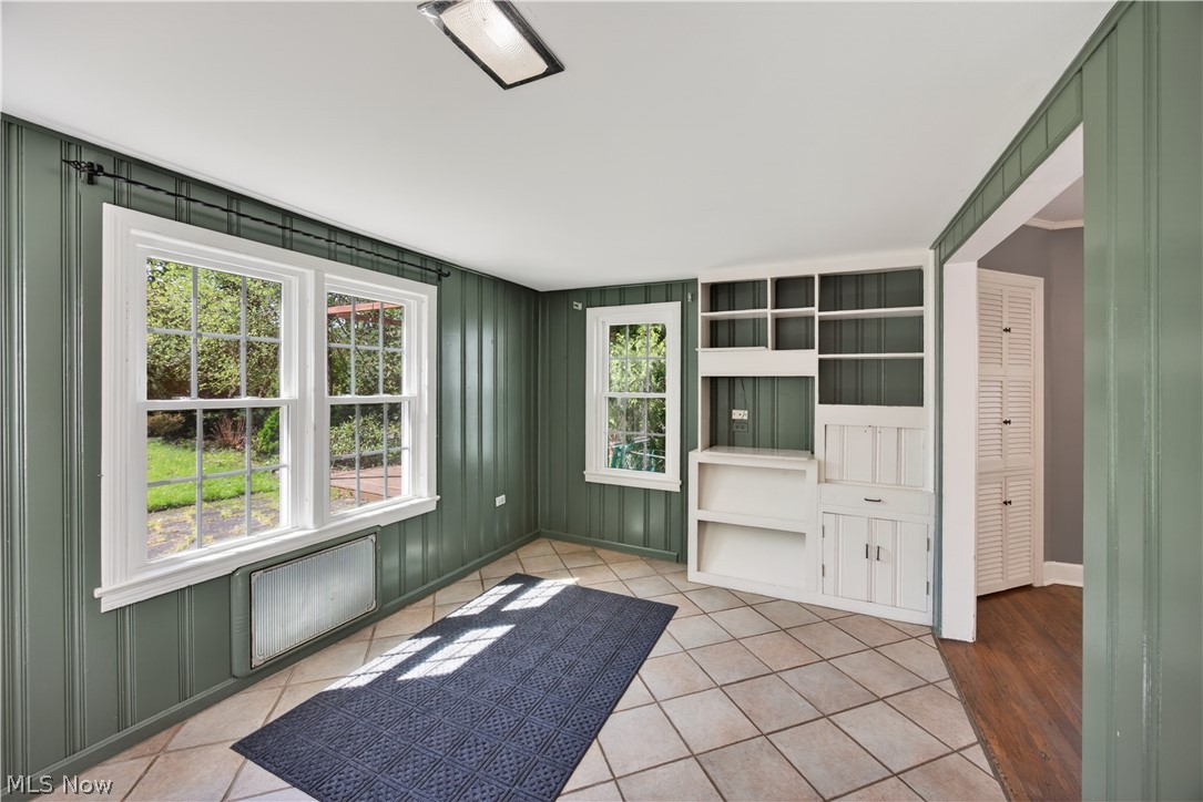20426 Almar Drive Shaker Heights OH 44122