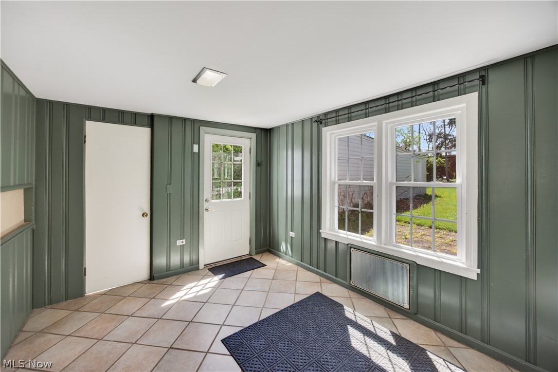20426 Almar Drive Shaker Heights OH 44122