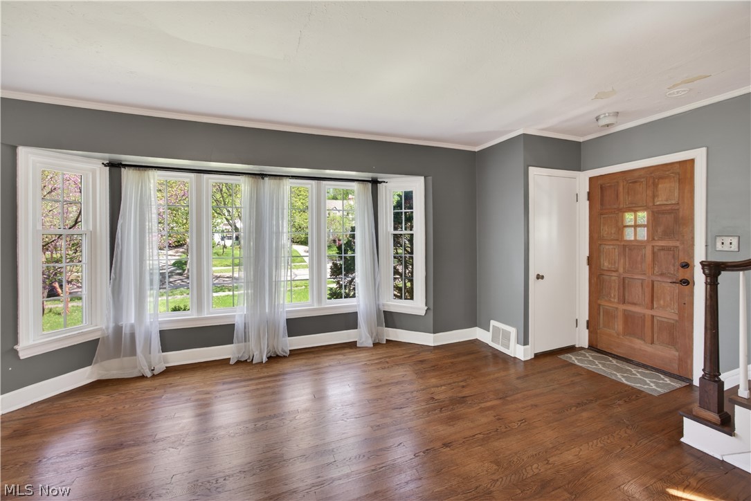 20426 Almar Drive Shaker Heights OH 44122