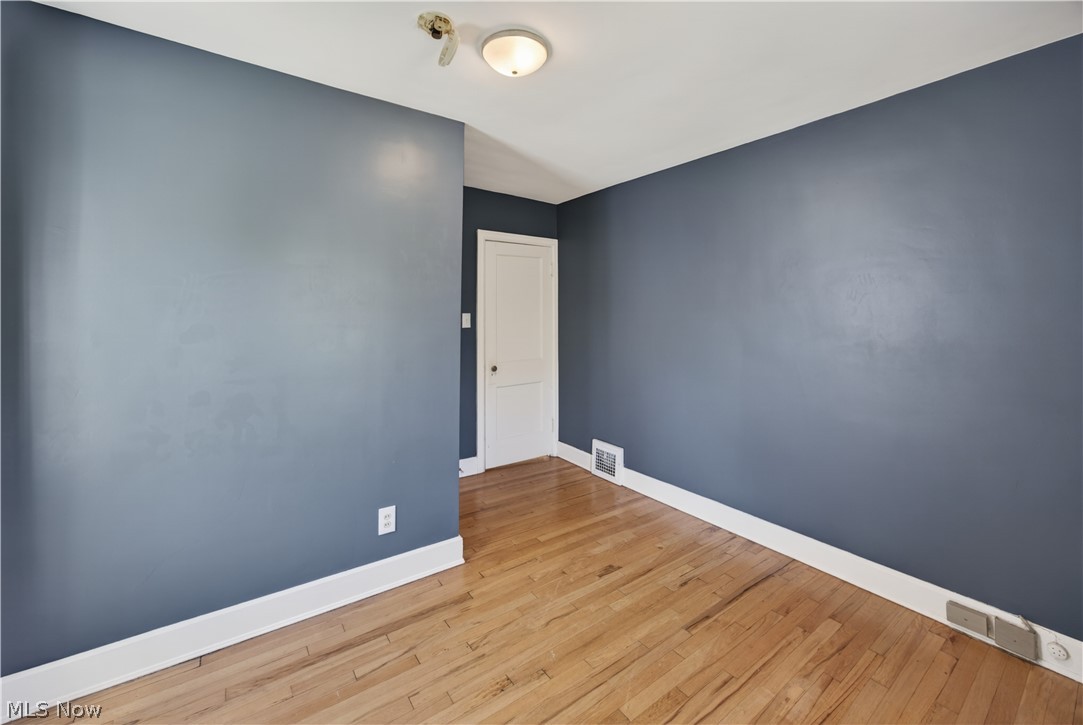20426 Almar Drive Shaker Heights OH 44122
