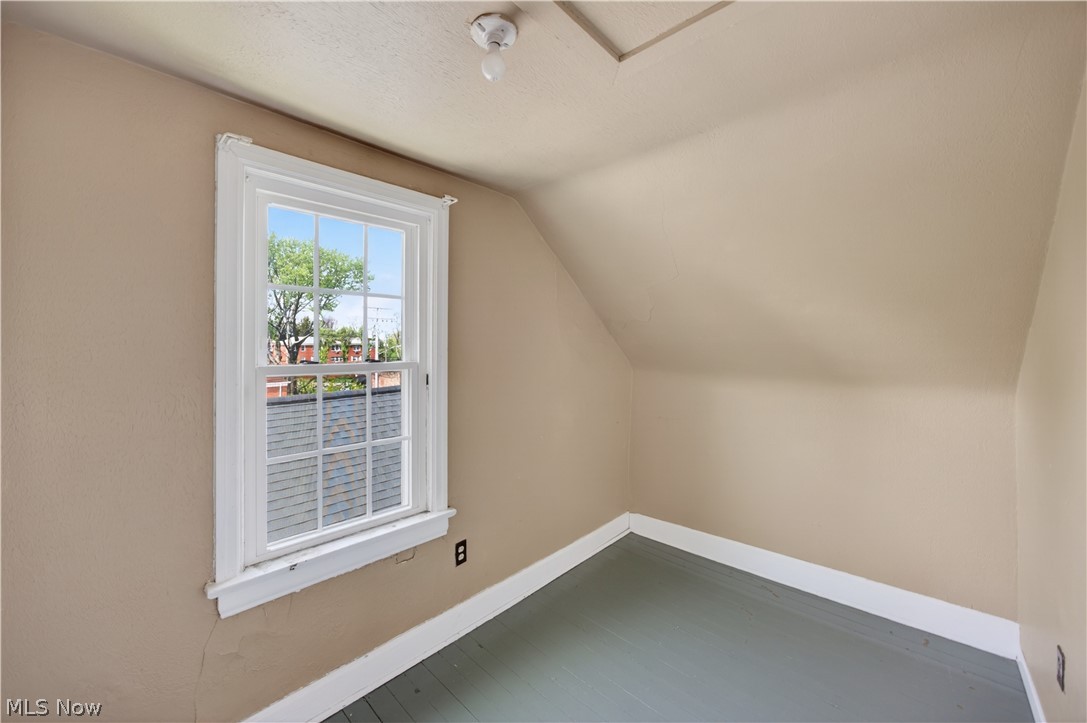 20426 Almar Drive Shaker Heights OH 44122
