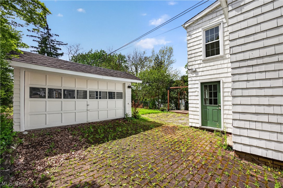 20426 Almar Drive Shaker Heights OH 44122