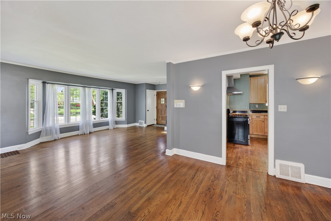 20426 Almar Drive Shaker Heights OH 44122