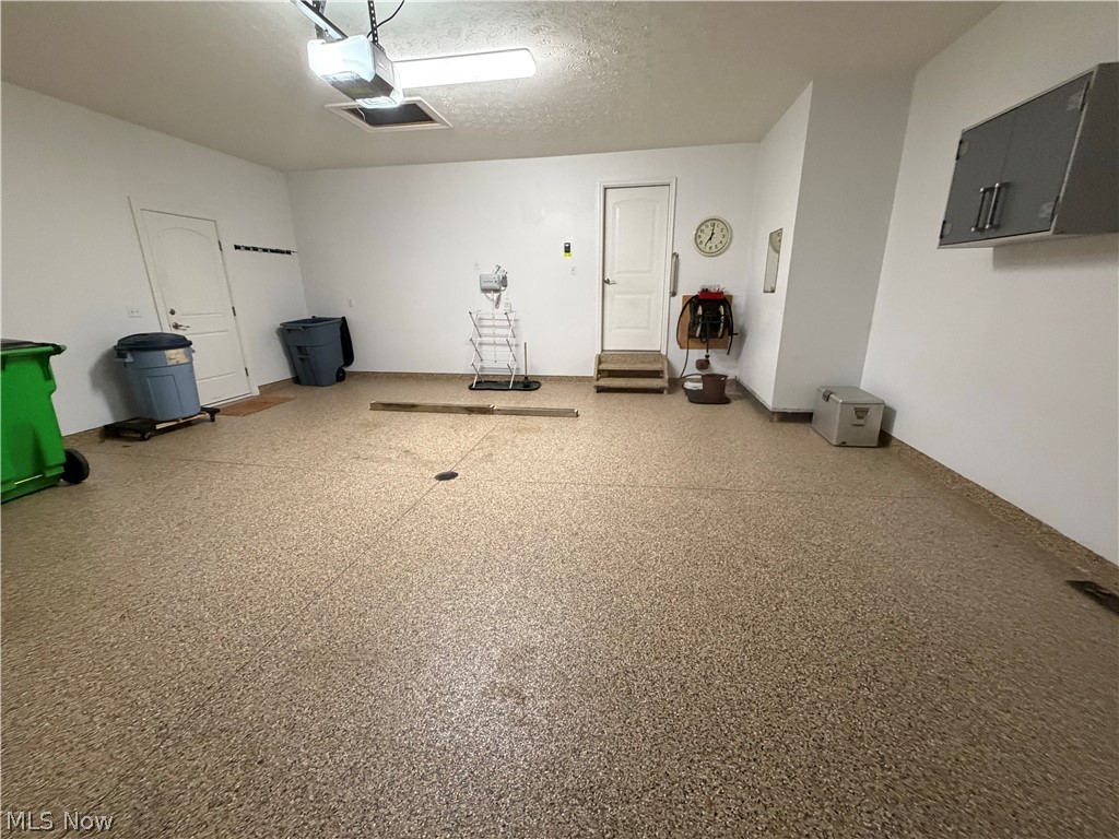 484 Water Pointe Lane Brunswick OH 44212