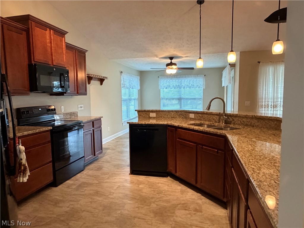 484 Water Pointe Lane Brunswick OH 44212