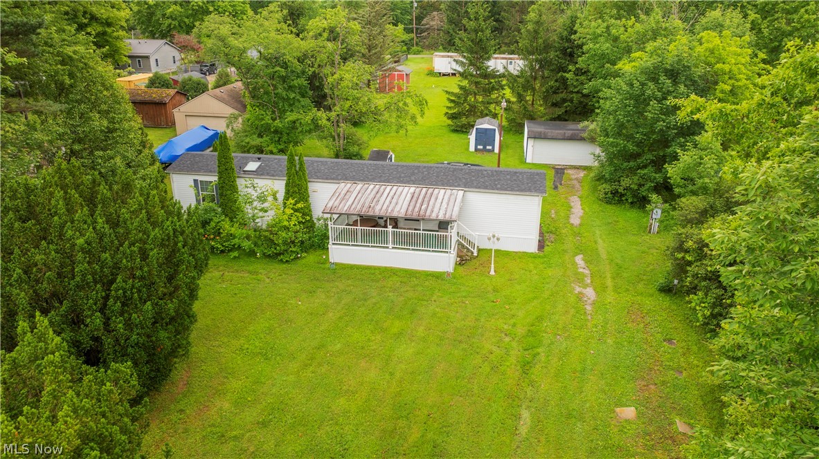 6886 Lindsley Avenue Andover OH 44003